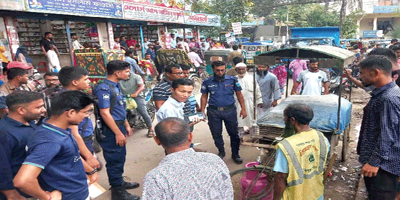 প্রধান উপদেষ্টা পদত্যাগ করবেন না: ফাইজ তাইয়েব আহমেদ