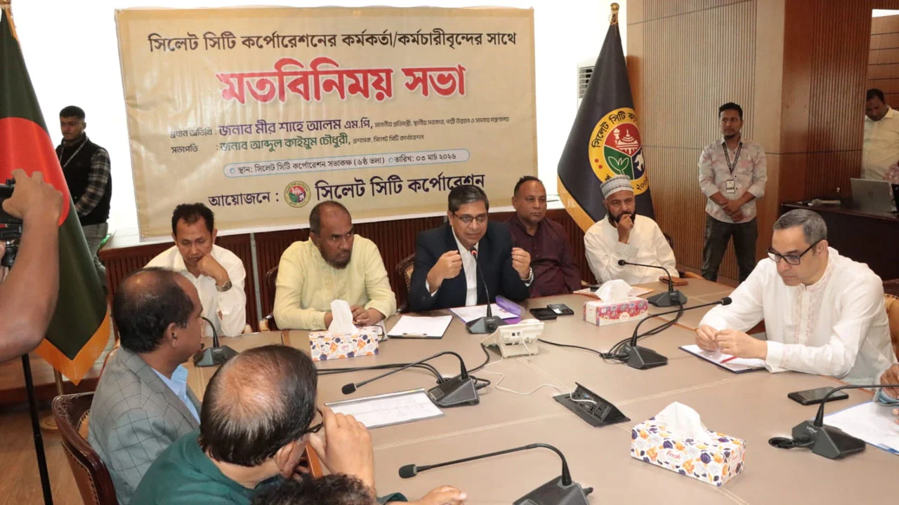 প্রধান উপদেষ্টা পদত্যাগ করবেন না: ফাইজ তাইয়েব আহমেদ