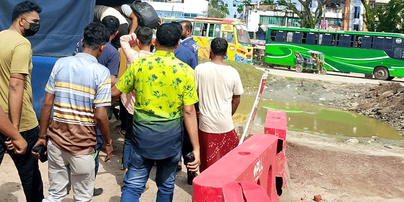 প্রধান উপদেষ্টা পদত্যাগ করবেন না: ফাইজ তাইয়েব আহমেদ
