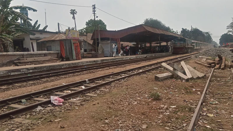 প্রধান উপদেষ্টা পদত্যাগ করবেন না: ফাইজ তাইয়েব আহমেদ
