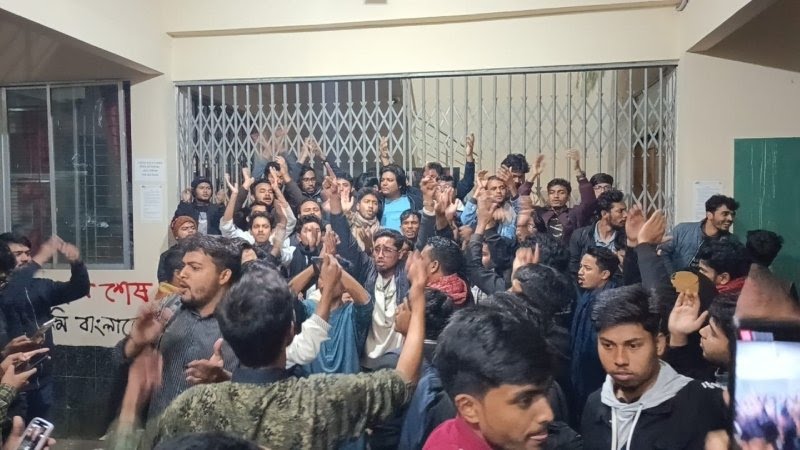 প্রধান উপদেষ্টা পদত্যাগ করবেন না: ফাইজ তাইয়েব আহমেদ