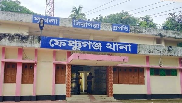 প্রধান উপদেষ্টা পদত্যাগ করবেন না: ফাইজ তাইয়েব আহমেদ