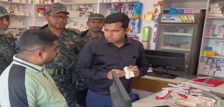 প্রধান উপদেষ্টা পদত্যাগ করবেন না: ফাইজ তাইয়েব আহমেদ
