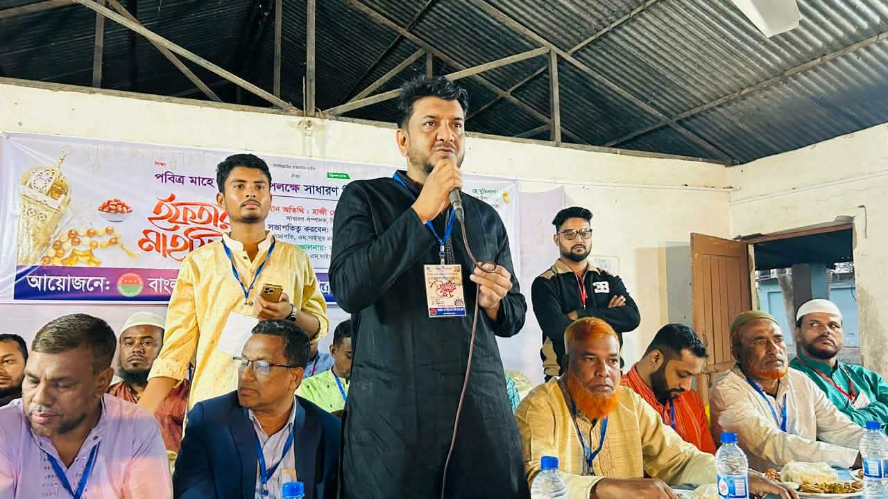 প্রধান উপদেষ্টা পদত্যাগ করবেন না: ফাইজ তাইয়েব আহমেদ