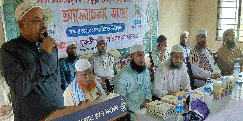 প্রধান উপদেষ্টা পদত্যাগ করবেন না: ফাইজ তাইয়েব আহমেদ