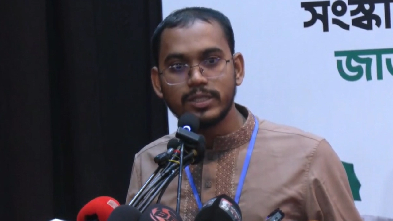 প্রধান উপদেষ্টা পদত্যাগ করবেন না: ফাইজ তাইয়েব আহমেদ