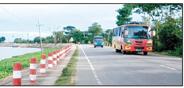 প্রধান উপদেষ্টা পদত্যাগ করবেন না: ফাইজ তাইয়েব আহমেদ