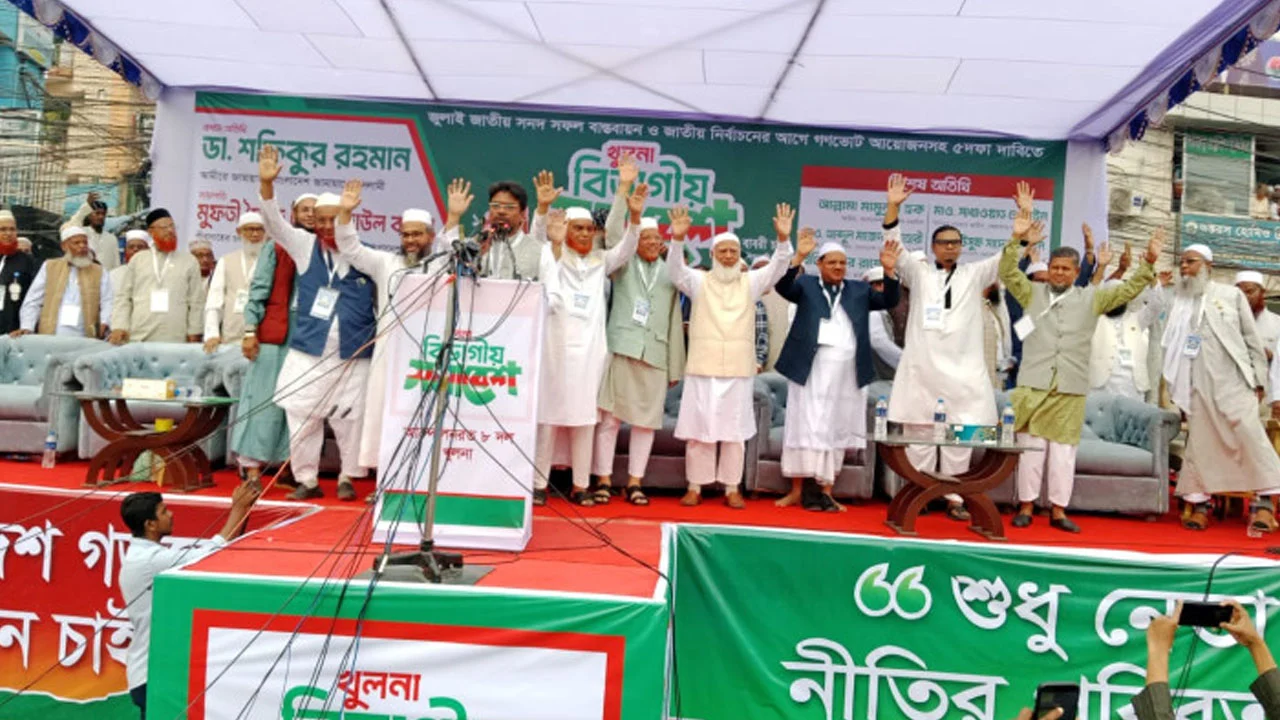 প্রধান উপদেষ্টা পদত্যাগ করবেন না: ফাইজ তাইয়েব আহমেদ