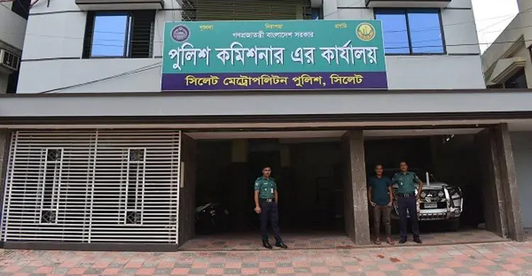 প্রধান উপদেষ্টা পদত্যাগ করবেন না: ফাইজ তাইয়েব আহমেদ