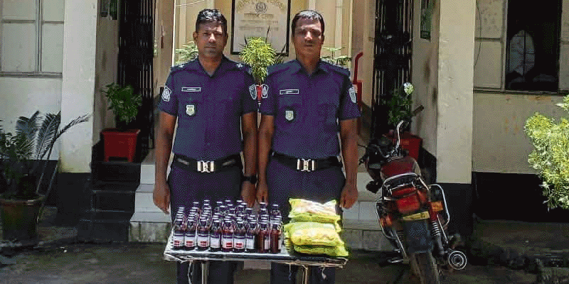 প্রধান উপদেষ্টা পদত্যাগ করবেন না: ফাইজ তাইয়েব আহমেদ