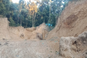 জৈন্তাপুরে থামছে না পাহাড়-টিলা কাটার মহোৎসব, প্রশাসনের নীরবতায় উদ্বেগ