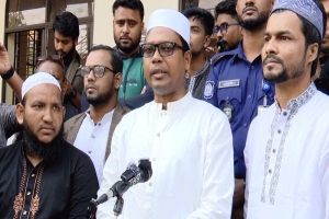 একজন হাদীকে হত্যা করে জুলাই আন্দোলন থামানো যাবে না: ডিসি সারওয়ার আলম
