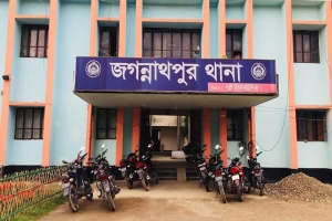 সুনামগঞ্জে জামায়াত নেতার বাড়ি থেকে বিদেশি পিস্তল ও গোলাবারুদ উদ্ধার