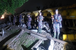 হবিগঞ্জে তেলবাহী ট্রেন লাইনচ্যুতের ঘটনায় ৫ সদস্যের তদন্ত কমিটি গঠন