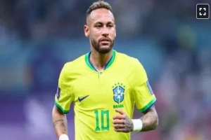 নেইমারের বিশ্বকাপ ভাগ্য নিয়ে বিভক্ত ব্রাজিলিয়ানরা