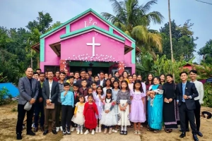 শ্রীমঙ্গলে ধর্মীয় ভাবগাম্ভীর্যে খ্রিস্টান সম্প্রদায়ের বড়দিন উদযাপন