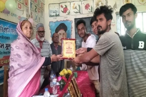 কাবিনের জমিতে প্রতিষ্ঠিত বিদ্যালয় থেকেই অশ্রুসিক্ত বিদায় প্রধান শিক্ষিকার