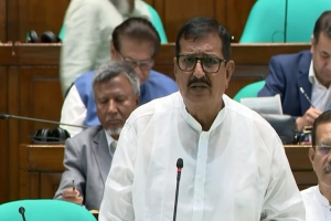 ‘ভূমি অফিসে দালালের দৌরাত্ম্য রুখতে কঠোর অবস্থানে সরকার’