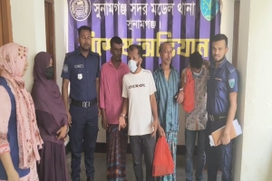 সুনামগঞ্জে অর্ধ কোটি টাকার স্বর্ণ ও ডলার চুরি: ৫ চোর আটক