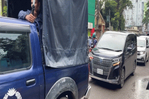 সিলেট থেকে পুলিশি পাহারায় কানাইঘাটে পৌছলেন এনসিপি নেতারা