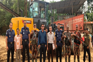 জৈন্তাপুরে টাস্কফোর্সের অভিযান, ৮,২১৩ ঘনফুট বালুসহ পেলুডার জব্দ