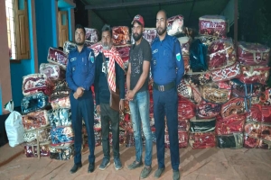জৈন্তাপুরে ভারতীয় কম্বলসহ ২ ব্যবসায়ী আটক