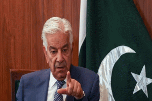 ধ্বংসস্তূপের নিচেই ভারতকে কবর দেওয়া হবে : খাজা আসিফ