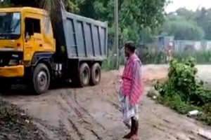 বিয়ানীবাজারে আবাদি জমির মাটি কাটার মহোৎসব: হুমকিতে কৃষি ও পরিবেশ