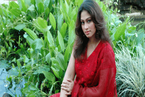 মা-বোনদের প্রতি চিত্রনায়িকা পপি’র অভিযোগ