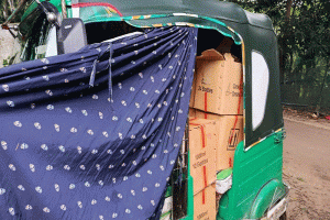 শ্রীমঙ্গলে মদবাহী সিএনজিসহ মাদক ব্যবসায়ী গ্রেপ্তার