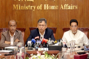 সংবিধানের ১৪২ অনুচ্ছেদ অনুযায়ী গণভোট সাংবিধানিক নয়: স্বরাষ্ট্রমন্ত্রী