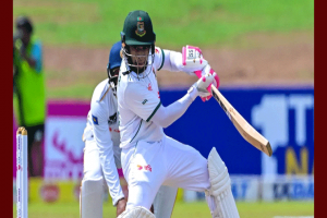 ডাবলের স্বপ্ন দেখাচ্ছেন মুশফিক