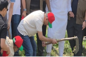 দেশব্যাপী খাল খনন কর্মসূচির উদ্বোধন করলেন প্রধানমন্ত্রী তারেক রহমান