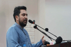 জ্বালানি তেলের বর্ধিত মূল্য প্রত্যাহারের দাবি নাহিদ ইসলামের