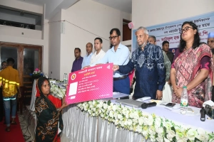 দুই মাসের মধ্যে প্রবাসীদের মিলবে ‘প্রবাসী কার্ড’