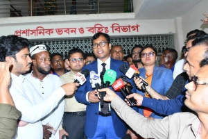 সিলেটে অবৈধ দখলদারদের বিরুদ্ধে অভিযান অব্যাহত থাকবে : ডিসি সারওয়ার আলম