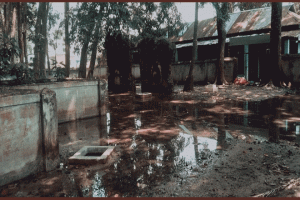 চুনারুঘাটে ধ্বংসের মুখে হযরত নাসির উদ্দিন সিপাহসালার হুজরাখানা