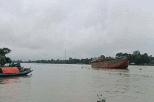 সুনামগঞ্জে বিপদসীমার দিকে নদ-নদীর পানি, (পাউবো) এর সতর্কবার্তা
