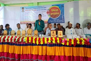 সিলেটে প্রধান শিক্ষক অনিল চন্দ্র শর্ম্মাকে বিদায় সংবর্ধনা