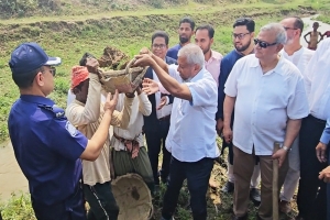 ‘খাল খননের মাধ্যমে কৃষি উৎপাদন তিন গুণ বৃদ্ধি করা সম্ভব’