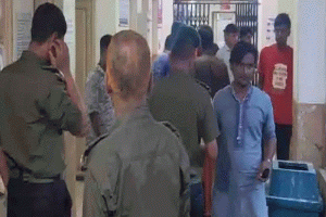 সুনামগঞ্জে শিশুর মৃত্যুকে কেন্দ্র করে চিকিৎসক লাঞ্ছিত