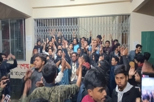 শাকসু নির্বাচন স্থগিতের সিদ্ধান্তের প্রতিবাদে উত্তাল শাবিপ্রবি