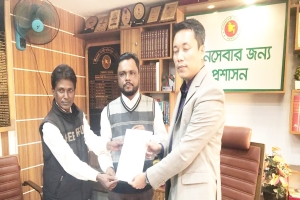 সুনামগঞ্জ–৫ আসনে জাপা প্রার্থী জাহাঙ্গীর আলমের পক্ষে মনোনয়নপত্র সংগ্রহ