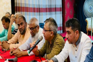 দৃশ্যটি নি:সন্দেহে প্রশংসাবাদার্হ!