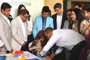 দেশজুড়ে শুরু হলো জরুরি হাম-রুবেলা টিকাদান